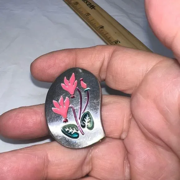 Vintage Made in Israel Silver and Enamel Flower Pin/Pendant - Picture 8 of 9